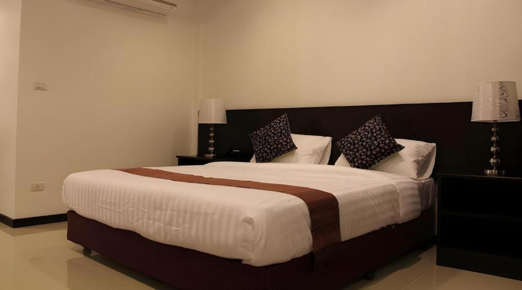 Baan Nan Hotel エクステリア 写真