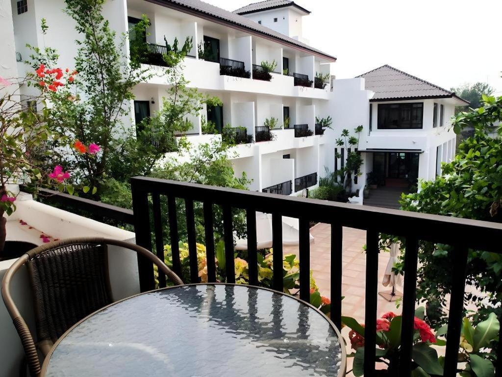 Baan Nan Hotel エクステリア 写真