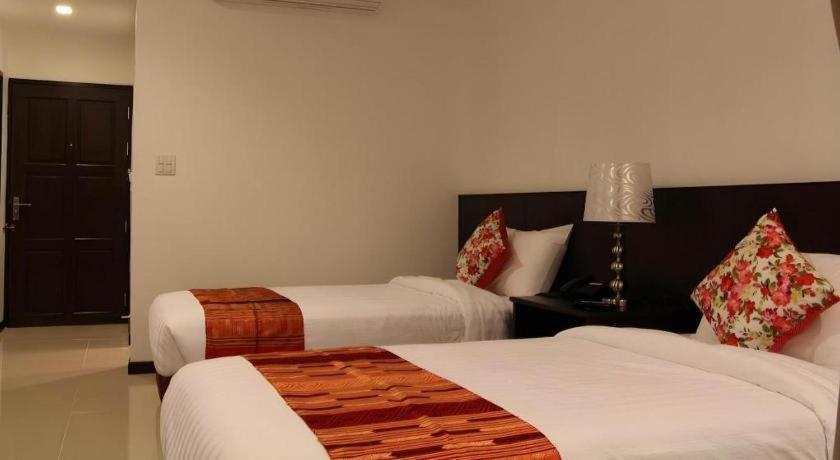 Baan Nan Hotel エクステリア 写真
