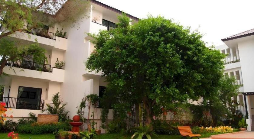 Baan Nan Hotel エクステリア 写真